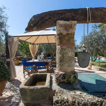 Tiziana Villa