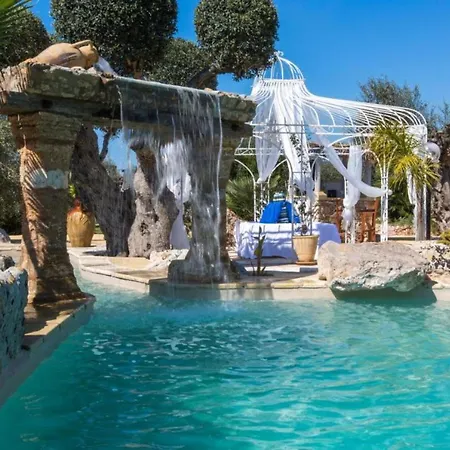 Tiziana Villa *